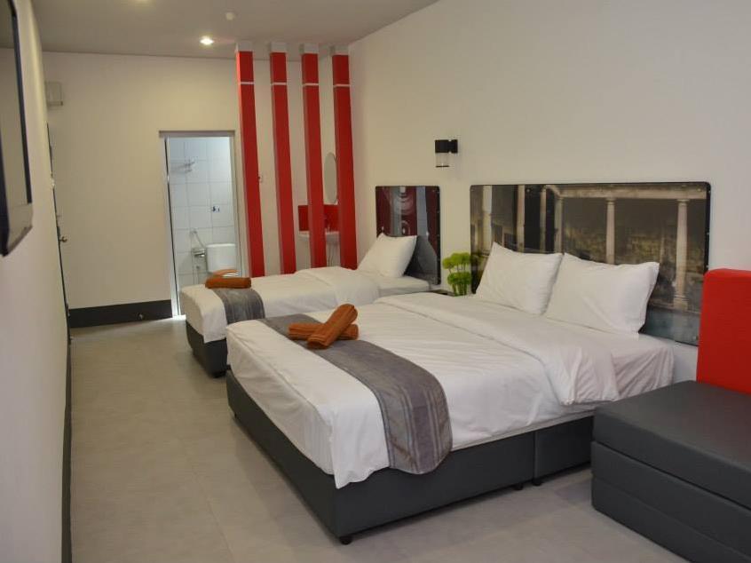 Oyo 90265 Hotel Ventura Kangar Esterno foto